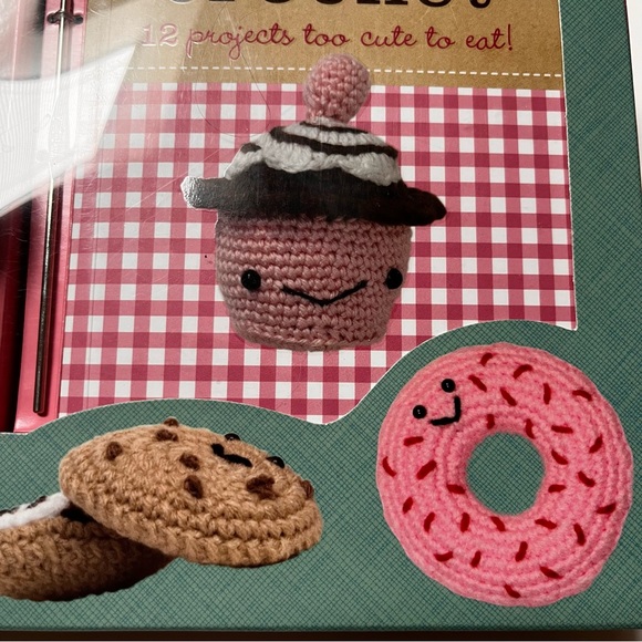 Yummy Crochet Craft Kit - Picture 4 of 4